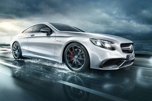 Mercedes-Benz S-Class Coupe Front Cross Side View