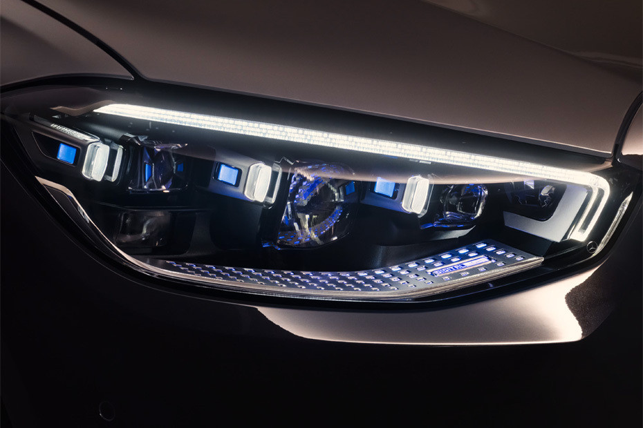 S-Class Sedan Headlight in UAE