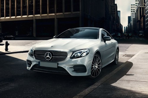 Mercedes-Benz E-Class Coupe Side Medium View