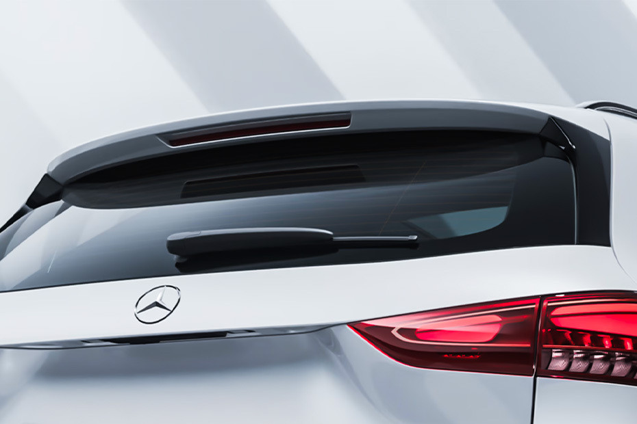 GLA-Class Spoiler in UAE