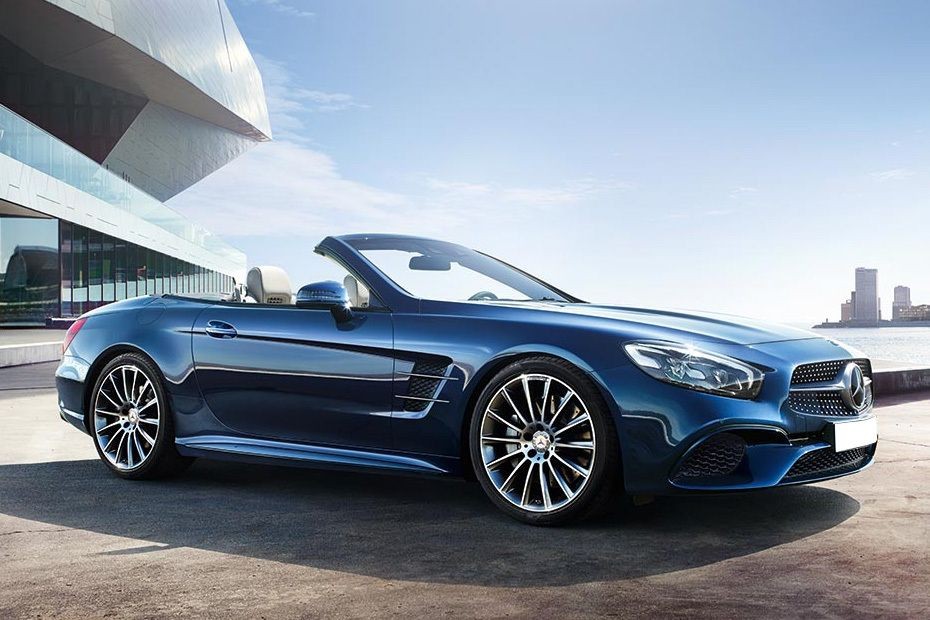 Mercedes-Benz SL-Class Front Cross Side View in UAE