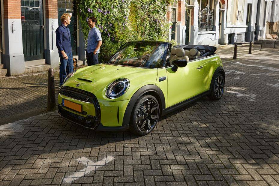 Mini Convertible Cooper S 2024 UAE