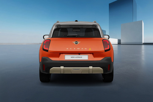 Full Rear View of Mini Aceman
