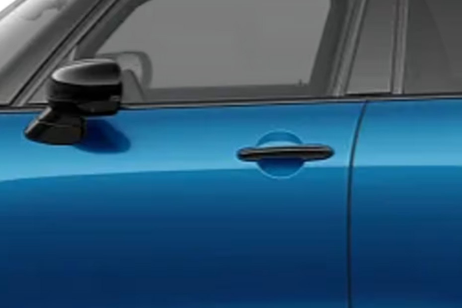 5 Door Door handle in UAE