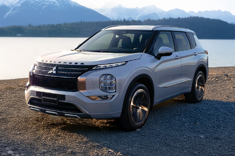 Outlander Front angle low view