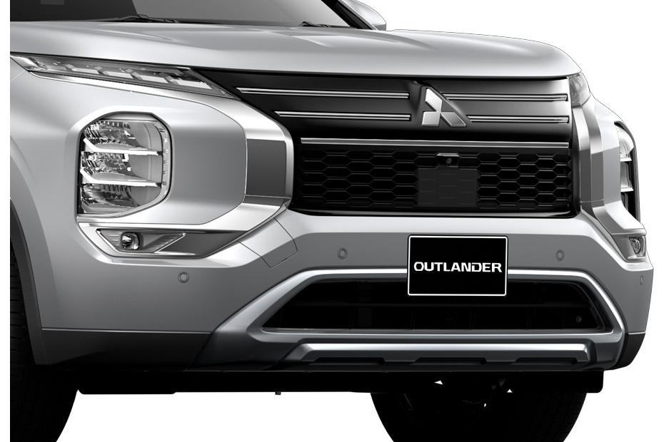 Outlander Grille View in UAE