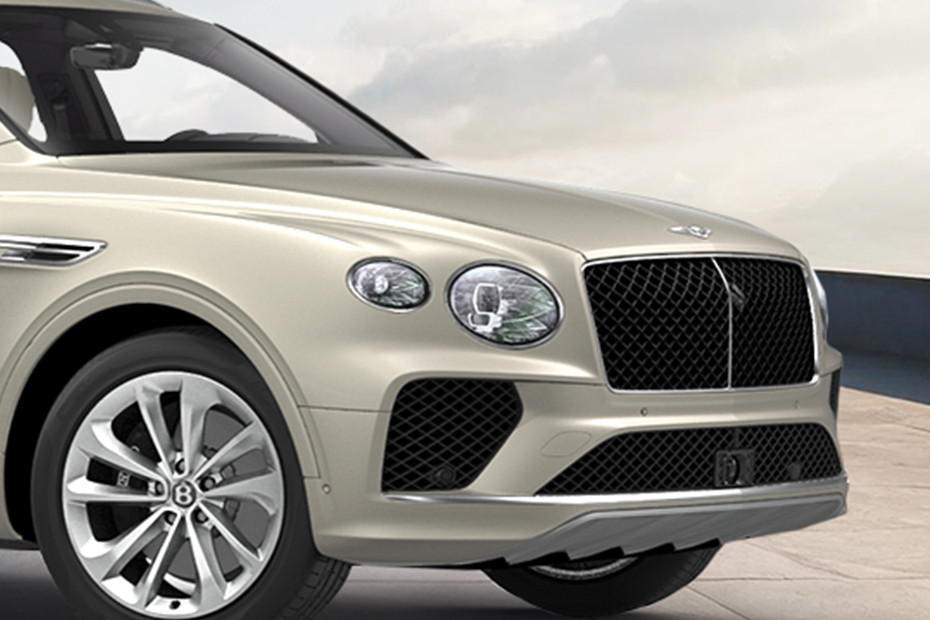 Bentayga EWB Headlight in UAE
