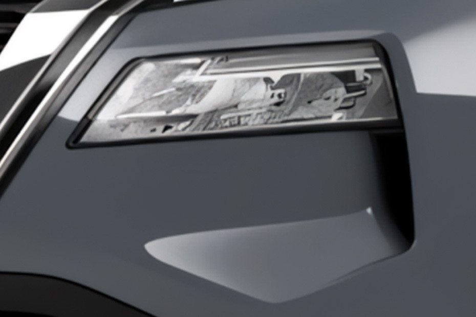 X-trail Front Fog Lamp in UAE