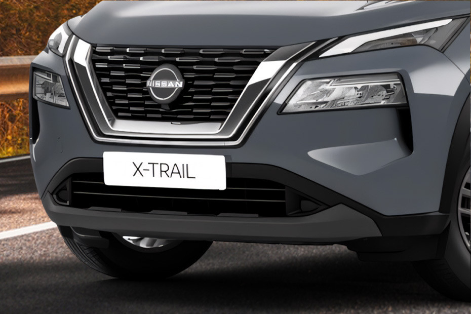 X-trail Grille View in UAE