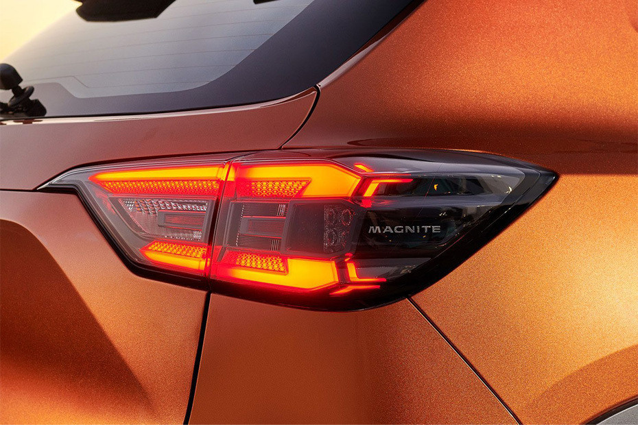 Magnite Tail light in UAE