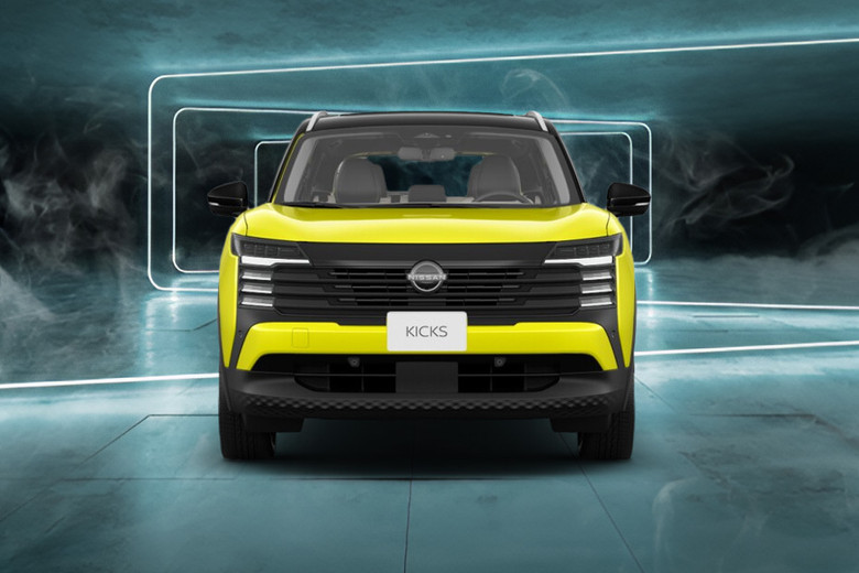 Full Front View of Kicks