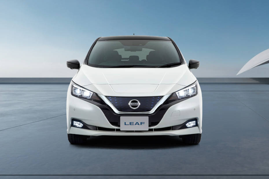 Nissan Leaf UAE