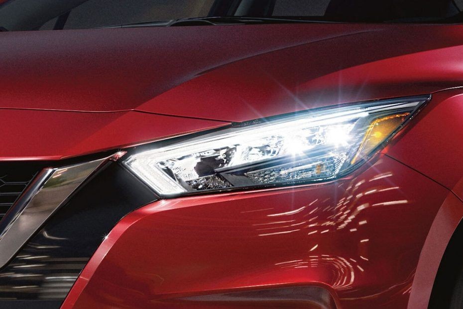 Sunny(2017-2023) Headlight in UAE