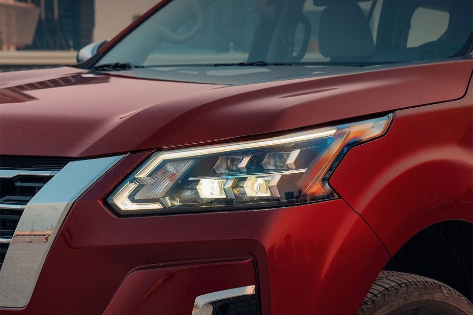 X-terra Headlight in UAE