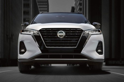 Full Front View of Kicks (2020-2023)