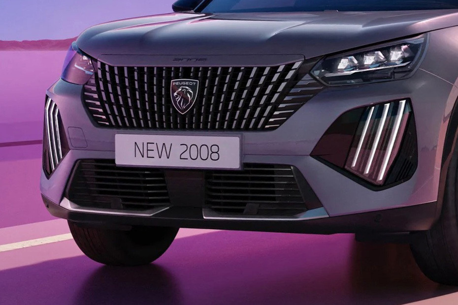 2008 Grille View in UAE