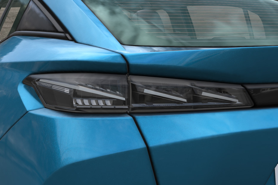 408 Tail light in UAE