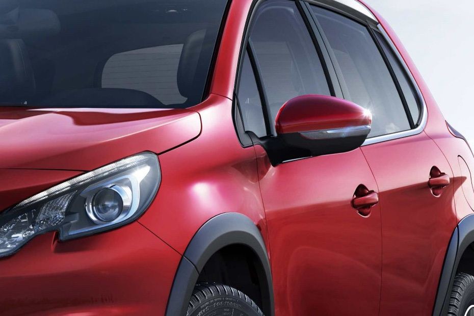 Peugeot 2008 (2015-2022) Drivers Side Mirror Front Angle in UAE