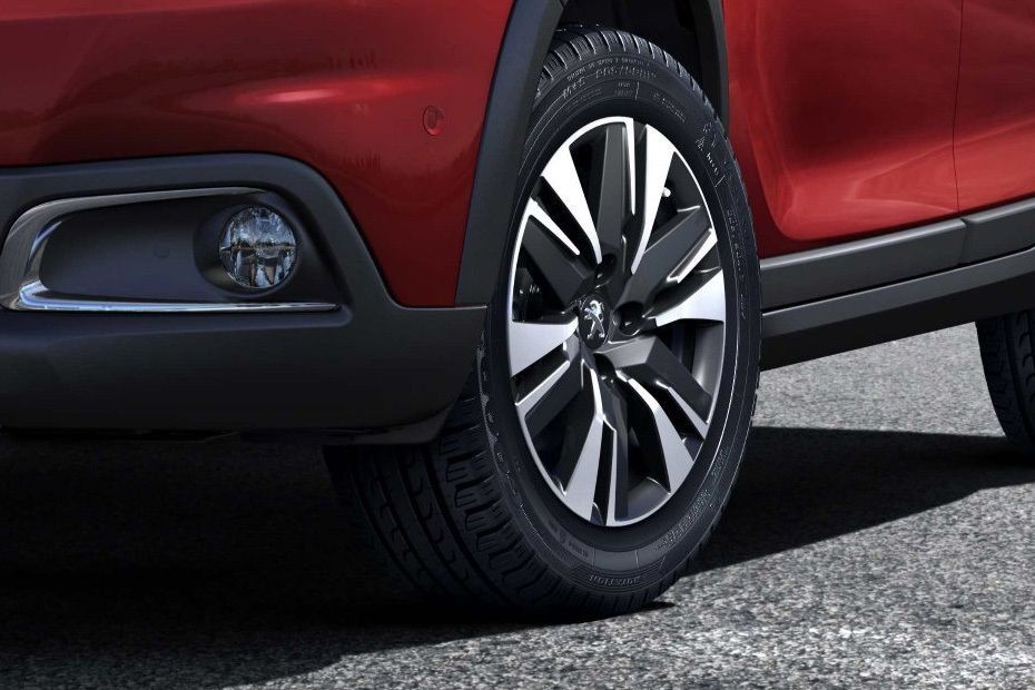 2008 (2015-2022) Wheel in UAE