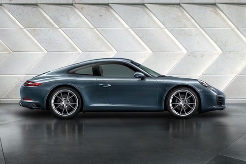 Porsche 911 (2022-2023) Drivers Sideview