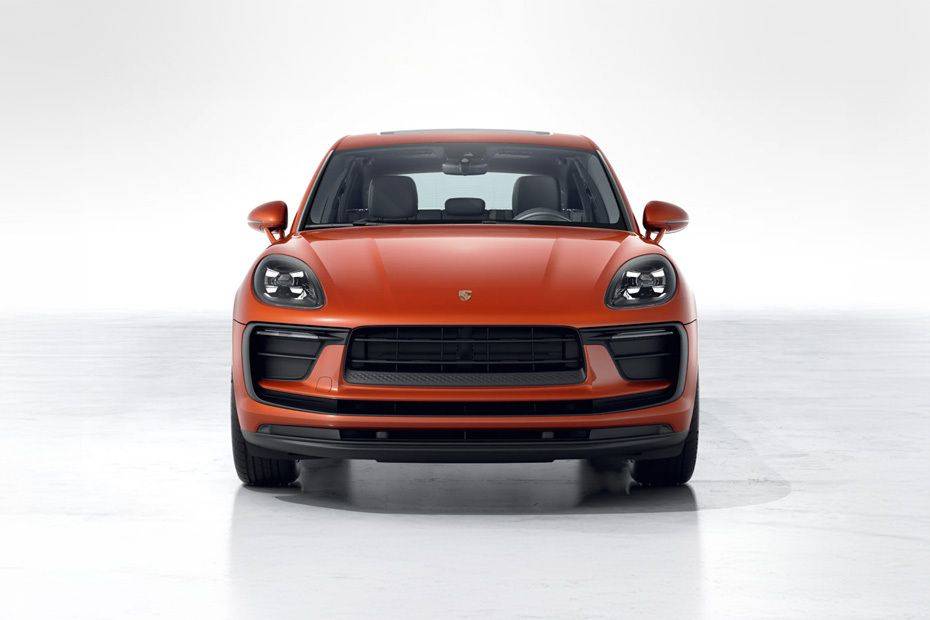 Porsche Macan 2025 UAE