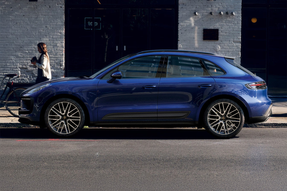 Macan Side view in UAE