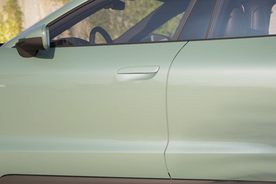 Taycan Door handle in UAE