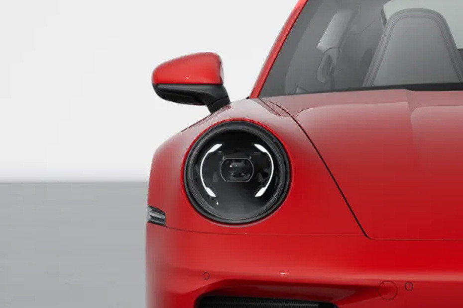 911 Headlight in UAE