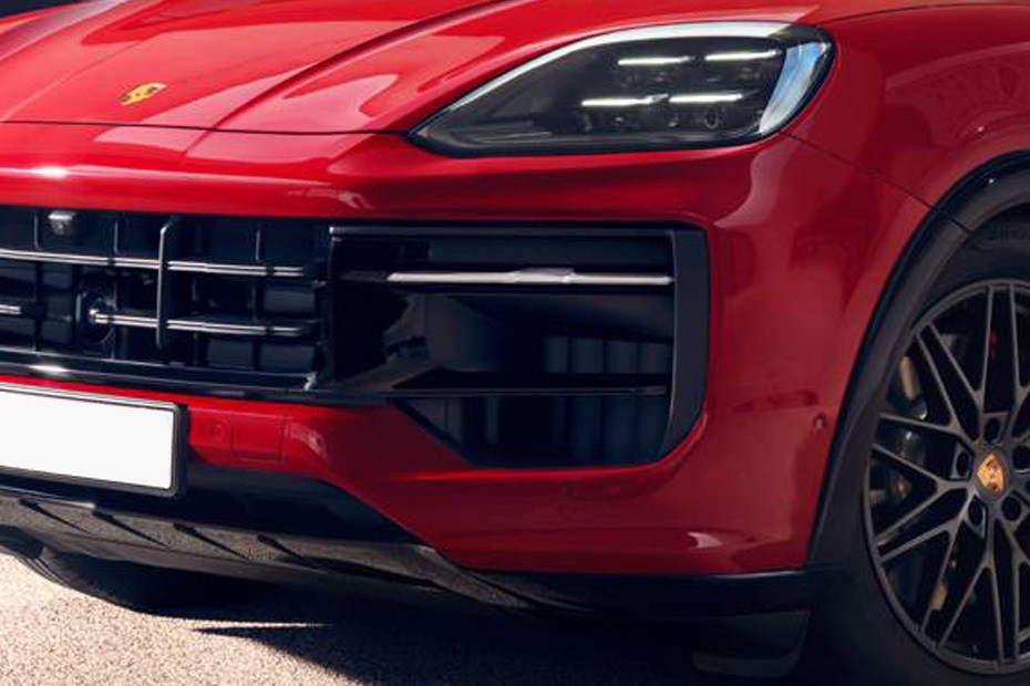 Cayenne Front Fog Lamp in UAE