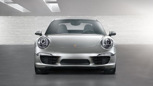 Full Front View of 911 Carrera