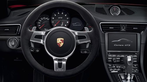 911 Carrera GTS Wheel