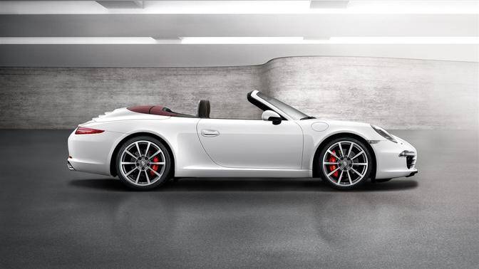 911 Carrera S Cabriolet Side view 911 Carrera S Cabriolet Side view