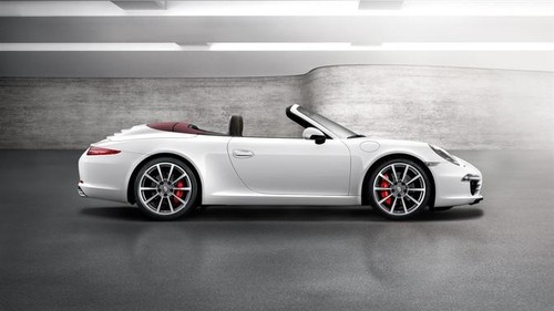 911 Carrera S Cabriolet Side view