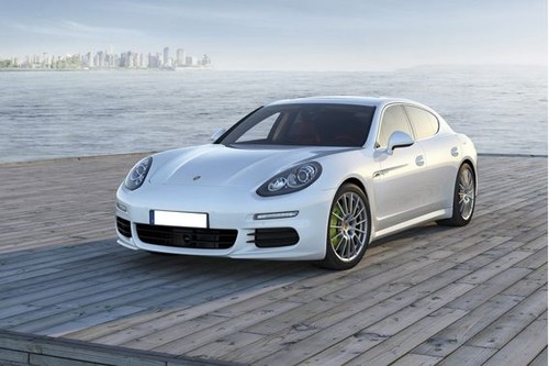 Panamera S E-Hybrid Side view