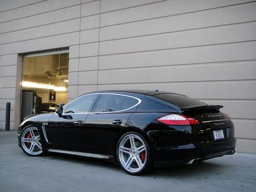 Panamera Turbo Side view