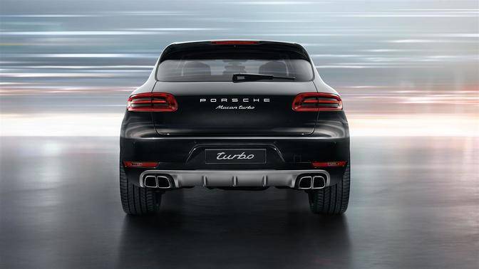 Full Rear View of Porsche Macan Turbo-2015 Full Rear View of Porsche Macan Turbo-2015