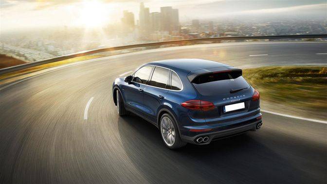 Cayenne S Diesel Side view Cayenne S Diesel Side view