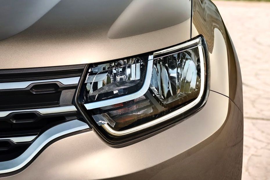 Duster Headlight in UAE