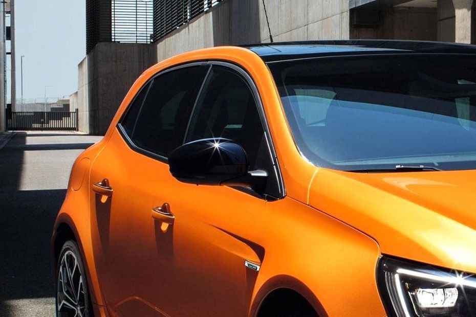 Renault Megane RS Drivers Side Mirror Front Angle in UAE