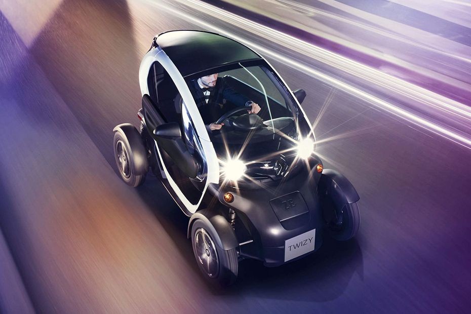 Renault Twizy Front Cross Side View in UAE