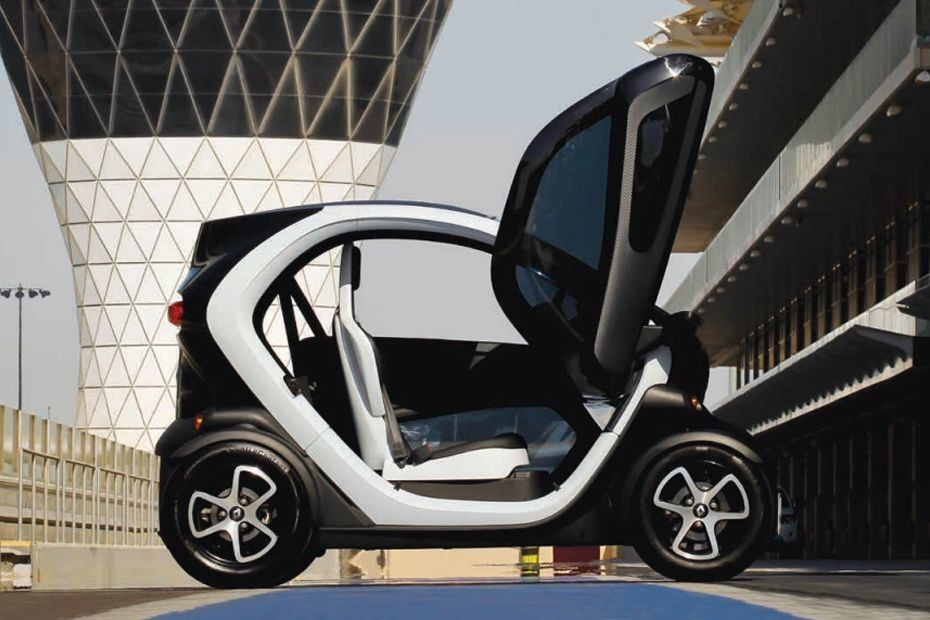 Twizy Medium Angle Front View in UAE