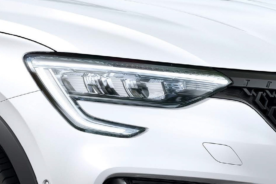 Arkana Headlight in UAE