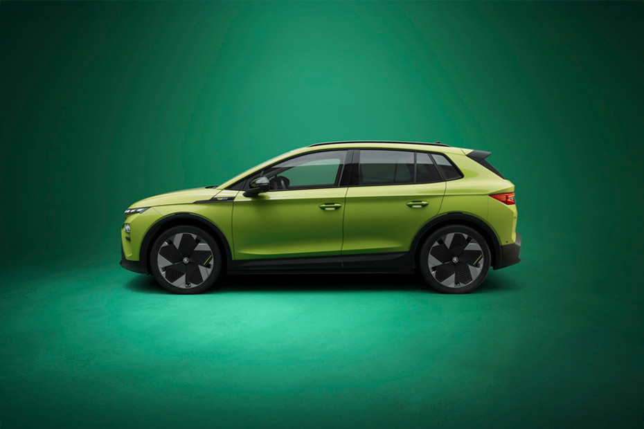 Elroq RS Side view in UAE