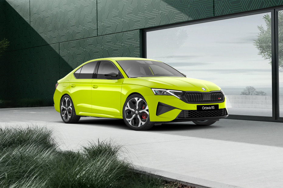 Skoda Octavia RS Front Medium View in UAE