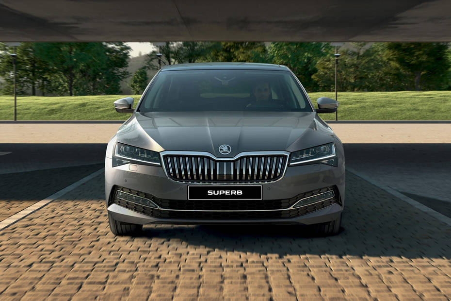 Skoda Superb Ambition 2025 UAE