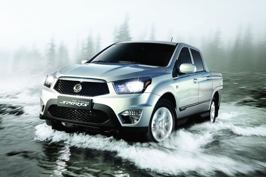 Ssangyong Actyon Sport Front Angle High View in UAE
