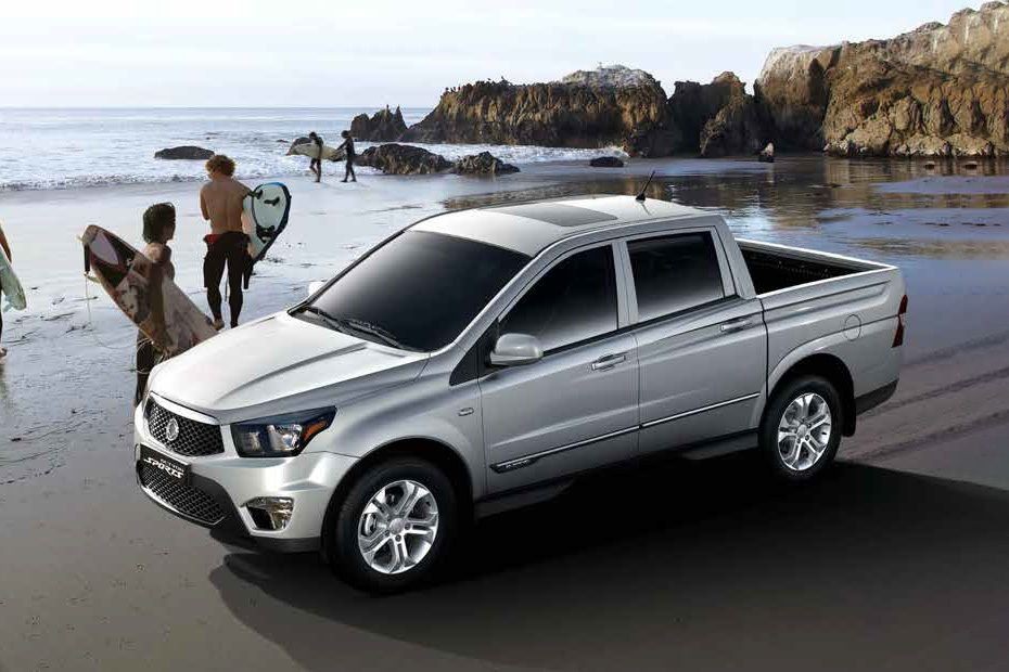 Ssangyong Actyon Sport Side Medium View in UAE