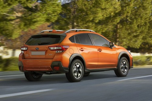 XV (2012-2021) Rear angle view