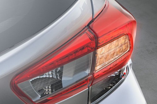 XV (2012-2021) Tail light