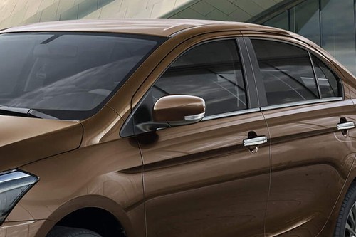 Suzuki Ciaz Drivers Side Mirror Front Angle